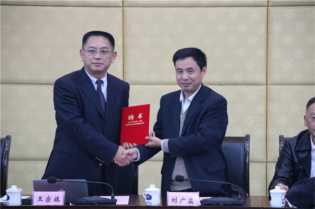 4B9CE68B3D451CC14EE50515747_27103920_14D7F.jpg 4B9CE68B3D451CC14EE50515747_27103920_14D7F.jpg