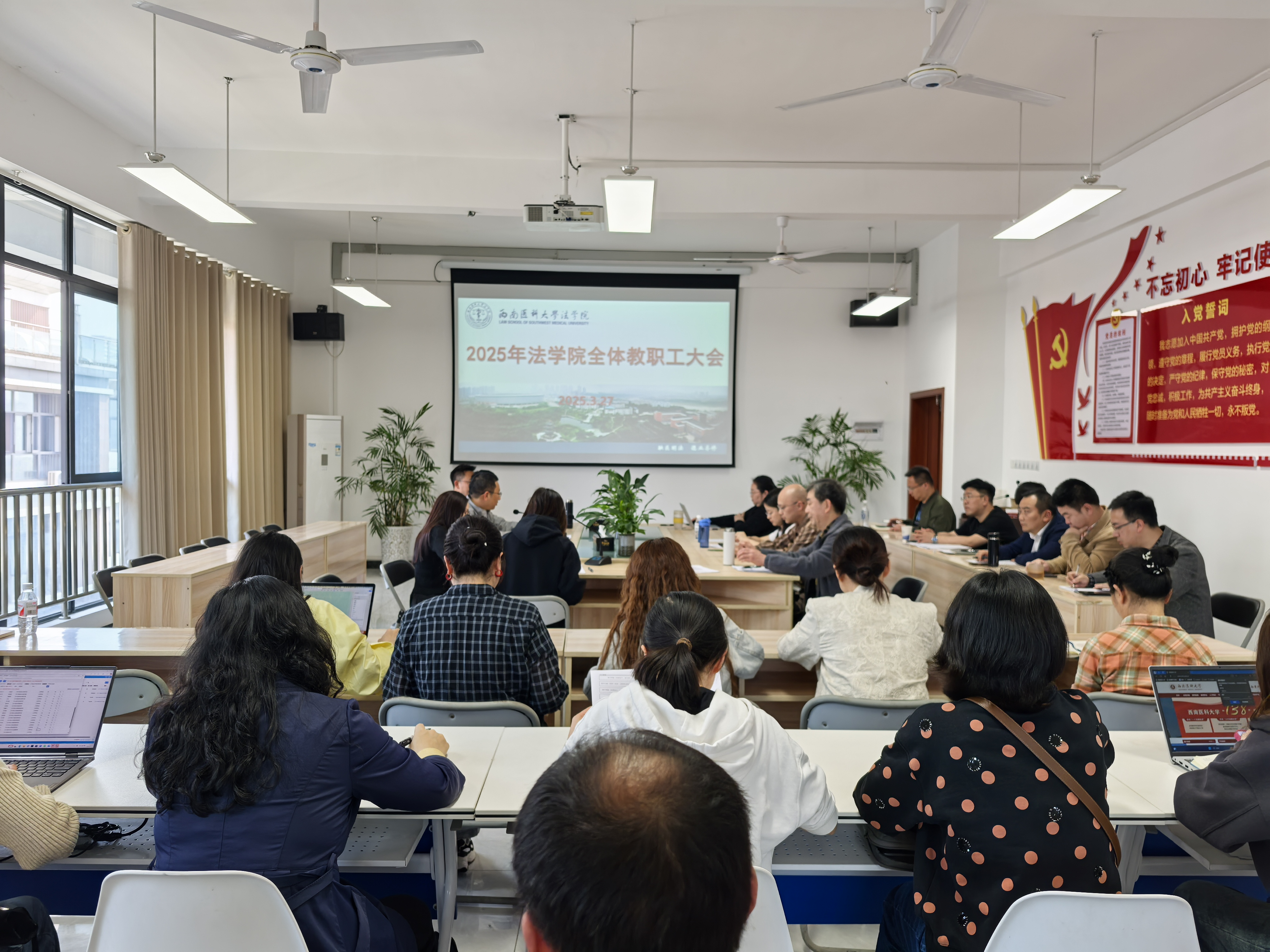 373ba87b33f11319b48a7dd791f7b4f2.jpg 373ba87b33f11319b48a7dd791f7b4f2.jpg