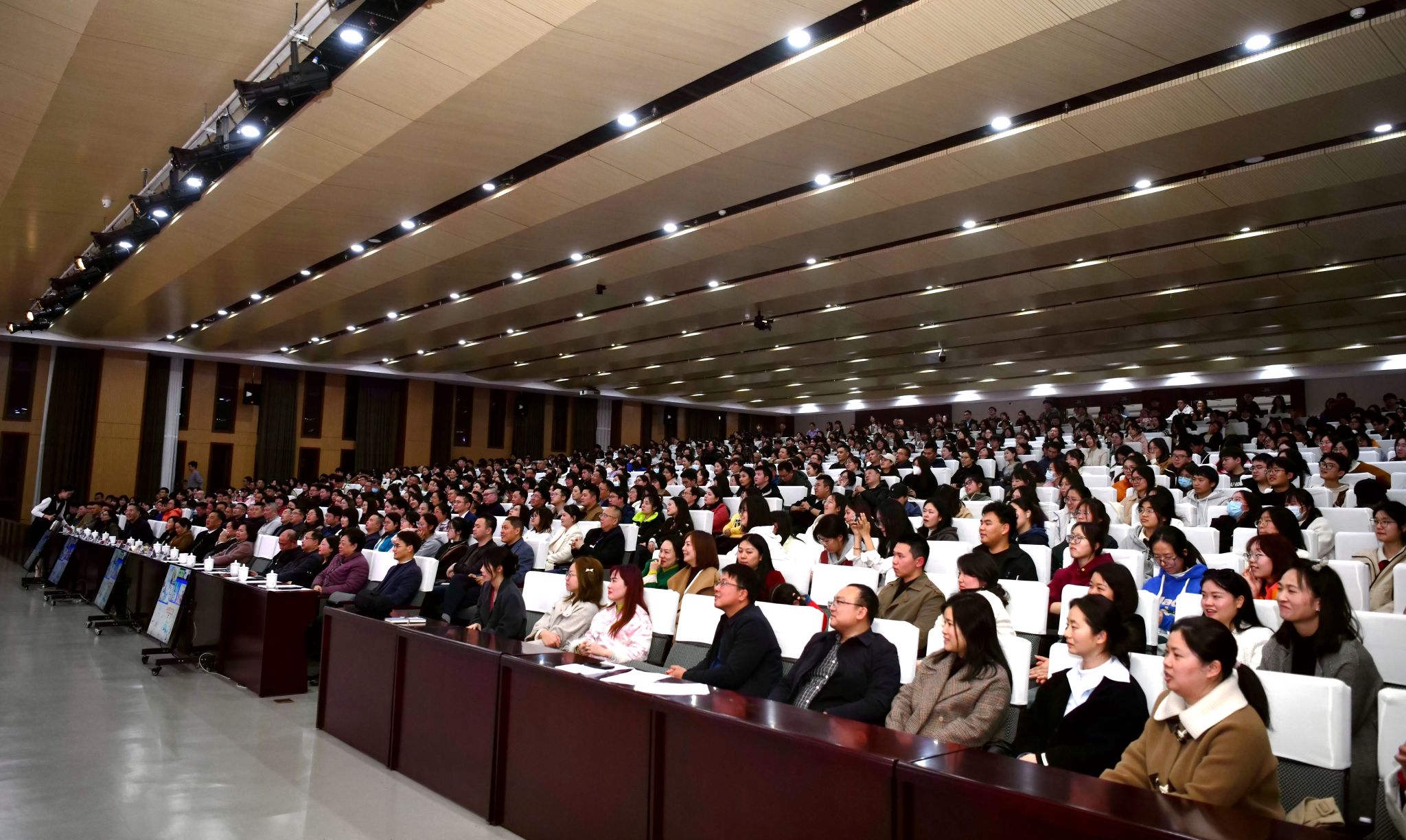 4D7221442C22609E95331607395_BA92DA57_57C4A.jpg 4D7221442C22609E95331607395_BA92DA57_57C4A.jpg